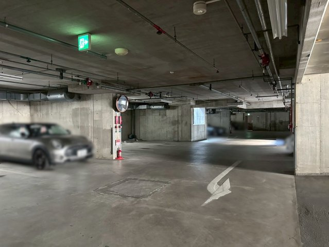 上社シティハウスフレックスの駐車場|屋根付きのため大切な車を守ります！