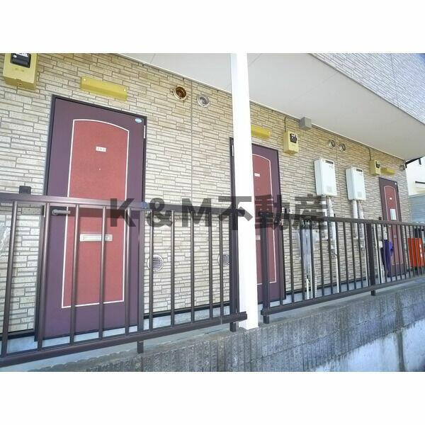 サンライズのエントランス|清潔なエントランスです