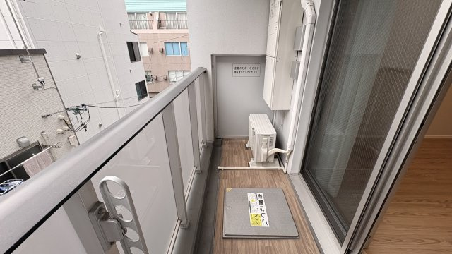 【バルコニー】 | ★仲介手数料無料★シティインデックス千代田秋葉原（リフォーム済み・ペット飼育可能）