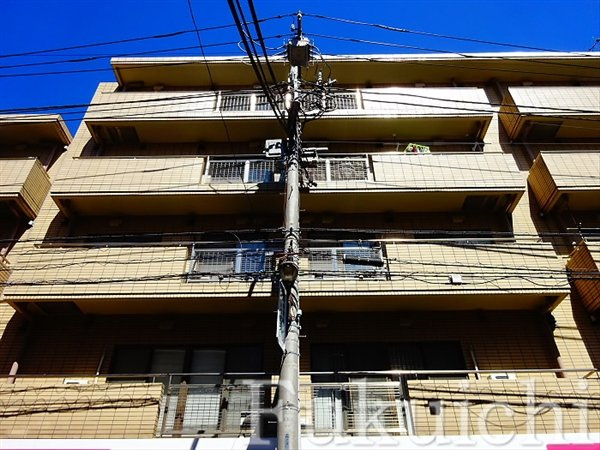 サウスサイド都立大学の外観