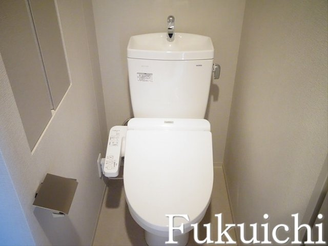 レジディア都立大のトイレ