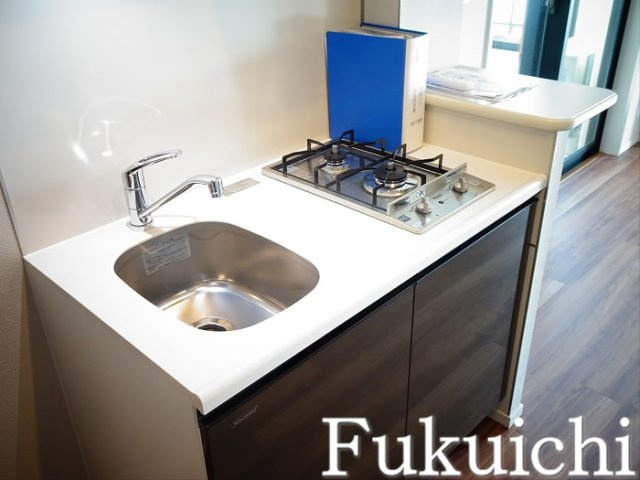 レジディア都立大のキッチン