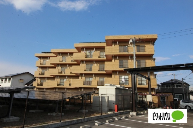 ハイム屋敷前