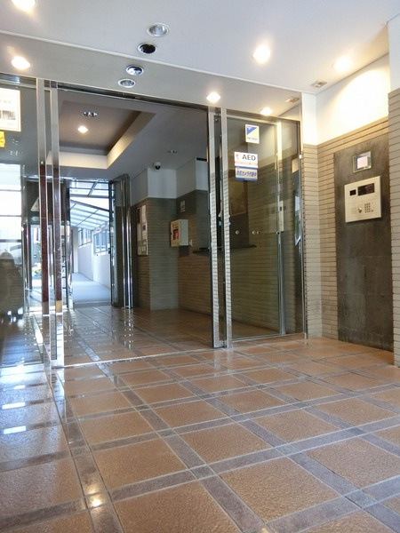 西葛西ガーデンハウスのエントランス