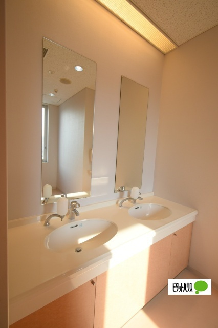 駅前ハーモニービルの洗面所