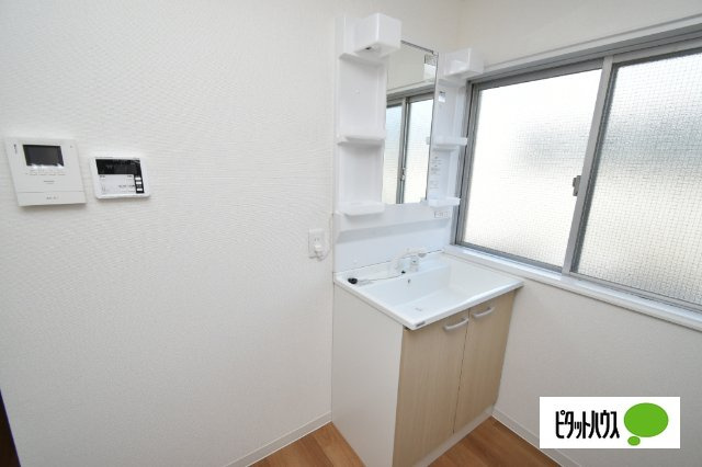 小野里マンションの洗面所