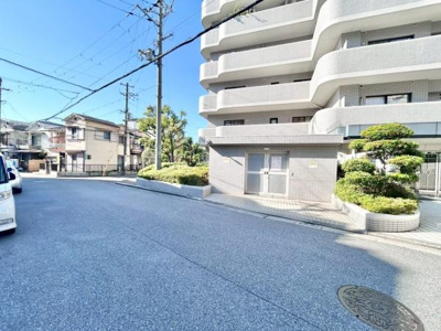 【その他】 | ライオンズガーデン上野芝 | JR阪和線が徒歩圏内！通勤・通学も視野に入れると各方面アクセスがいい住居は日々の生活を助けてくれますね。
