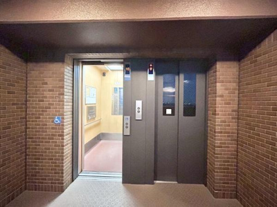 【その他共用部分】 | APAガーデンスプリングス鳳 | エレベーター2基あります！重い荷物があっても楽ですね！