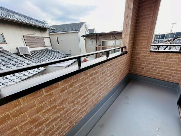 【バルコニー】