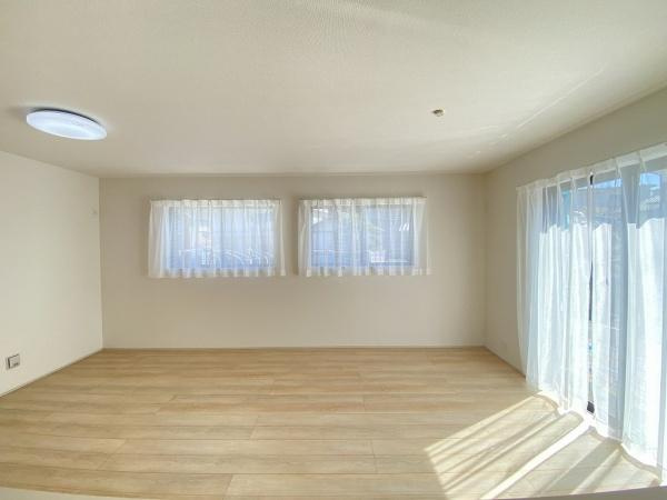 【居間・リビング】 | 明石大久保町高丘5丁目　1号棟新築戸建