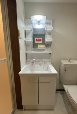 【独立洗面台】 | メゾン・ド・ショコラ