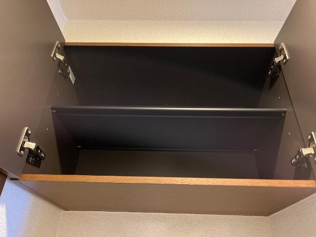 ヒンメルブロー　(ＨＩＭＭＥＬ　ＢＬＡ)の収納|下駄箱　上段