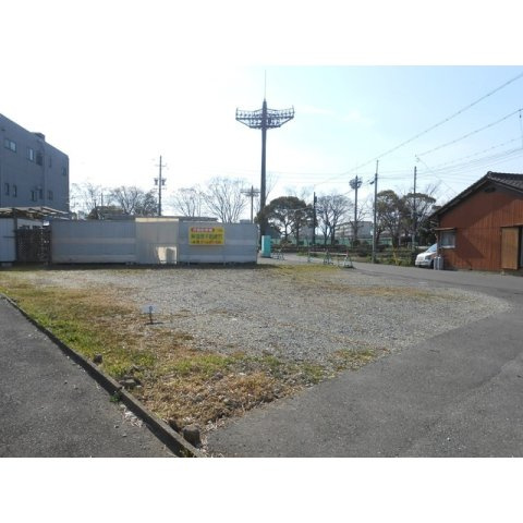 岐阜市本荘中ノ町１０丁目の駐車場