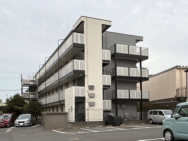 レオパレスコスモＭＫの外観