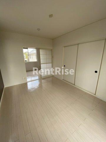 レジデンストレドA棟の居間・リビング