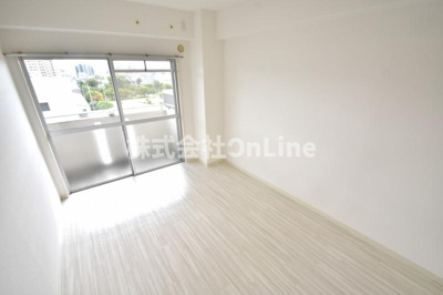 【洋室】 | カーサ・ベージュ