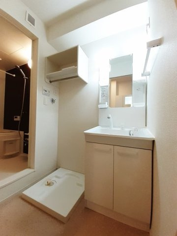 アプリコットの洗面所