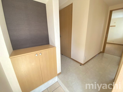 【玄関】 | フィットセル田宮