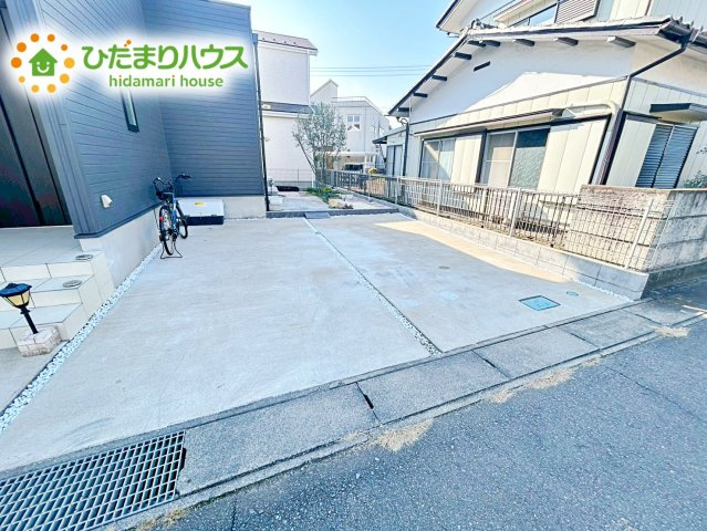 【駐車場】 | 石岡市南台　中古戸建 | マイホームなら駐車場代がかかりません。しかも、自宅の駐車場で洗車が出来ます！今までコイン洗車に行っていた手間も省けて、節約にも繋がります(^^♪