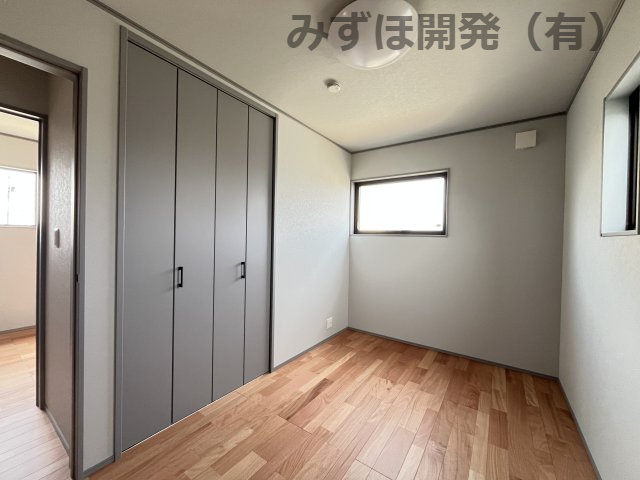村山市楯岡鶴ヶ町1丁目6-37北棟の洋室|2階　洋室5帖
3/18撮影