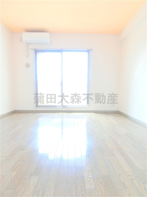 京急空港線人気賃貸マンションの居間・リビング