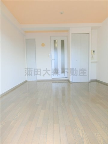 京急空港線人気賃貸マンションの居間・リビング