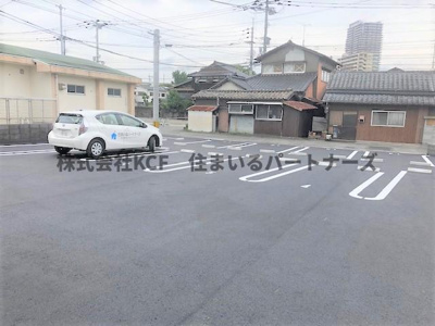 【駐車場】 | D-roomF.京町 | 駐車スペースもあります