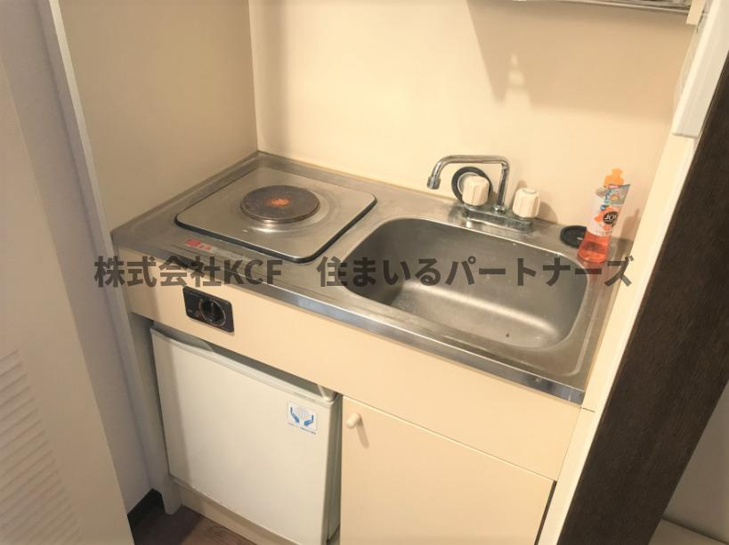 朝日プラザ久留米Ⅱのキッチン|コンパクトなキッチンで掃除もラクラク