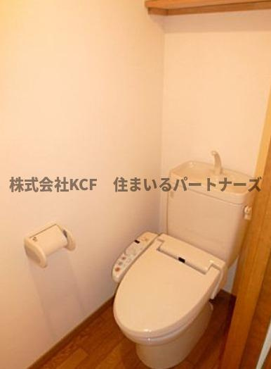 サクセス75のトイレ|清潔感のあるトイレです
