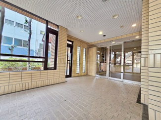 【エントランス】