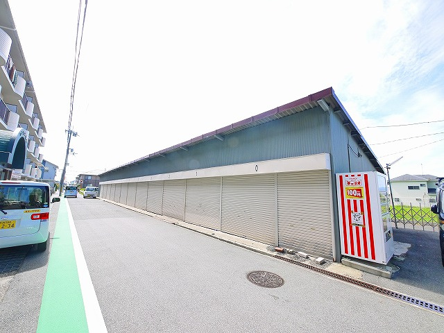 田村ガレージの外観