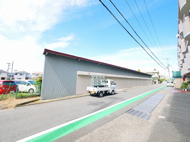 田村ガレージの外観