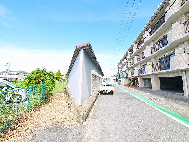 田村ガレージの外観