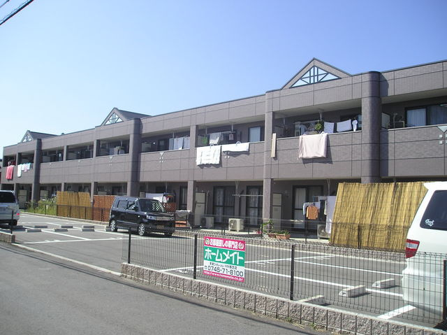 ルナピアッツァの外観