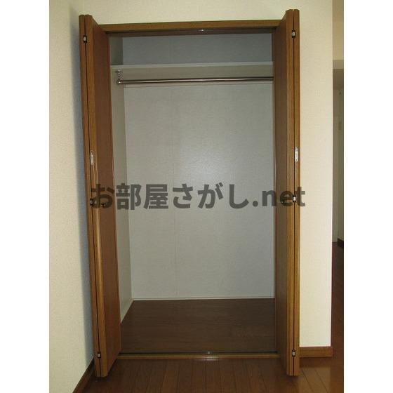 クレール野沢の収納