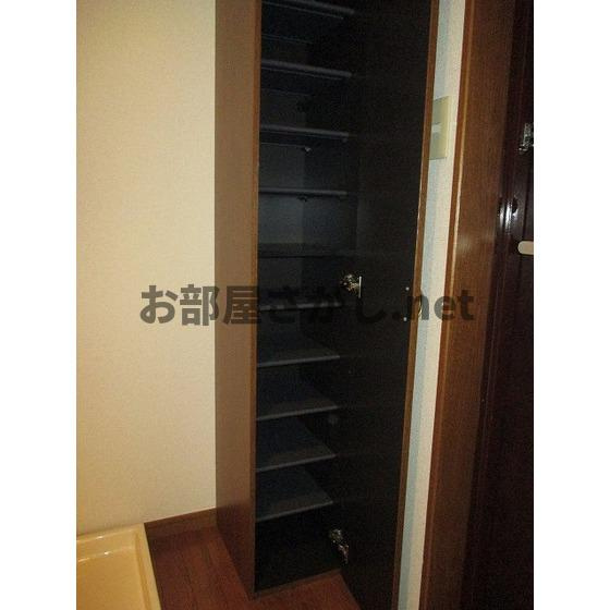 クレール野沢の収納|★下駄箱★