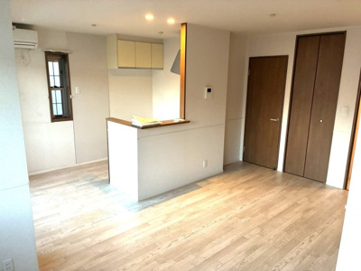 【居間・リビング】 | ハイツシェーンⅤ