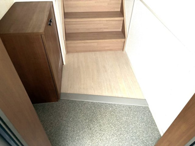 【玄関】 | ハイツシェーンⅤ