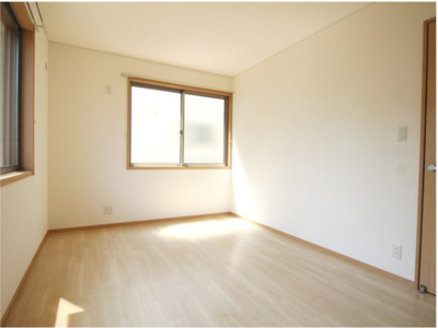 【寝室】 | サリーレＡ | ゆとりの広さです