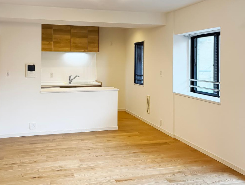 日商岩井竹の塚マンション