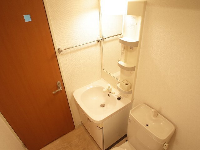 オーク天神の洗面所