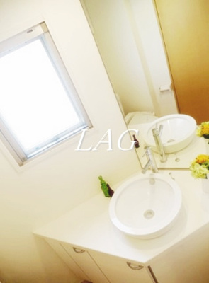 【洗面所】 | クローバーコート黒門町 | 洗面台です。