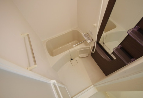 川崎市多摩区中野島３丁目の賃貸マンションの浴室