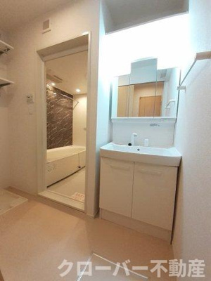 【洗面所】 | ＥＩＧＨＴ福島Ａ