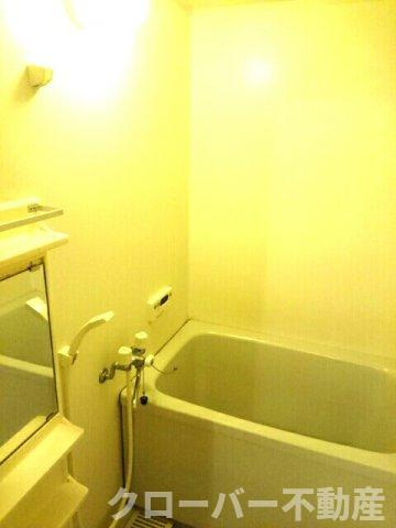 ヴィラ・ヒューゲル　Ｂの浴室