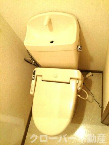 ヴィラ・ヒューゲル　Ｂのトイレ