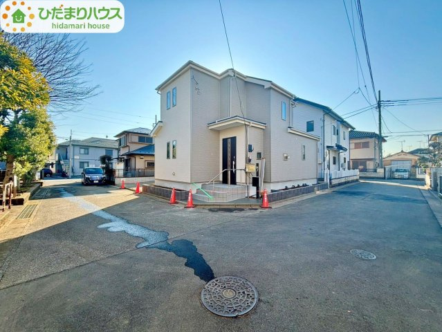 野田市清水163番28　新築戸建　A号棟の前面道路含む現地写真