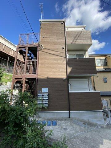 川崎市麻生区高石１丁目のアパート