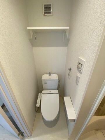 川崎市麻生区高石１丁目のアパートのトイレ