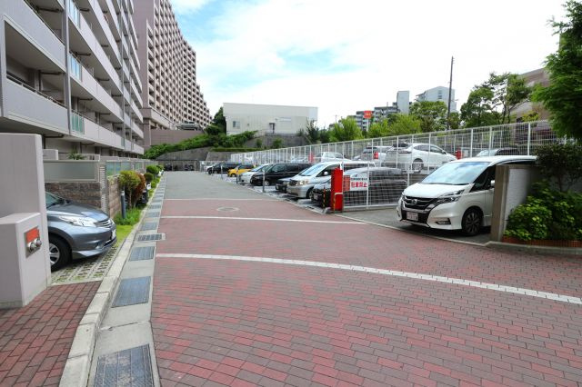 ウインヒルズジェームス山の駐車場